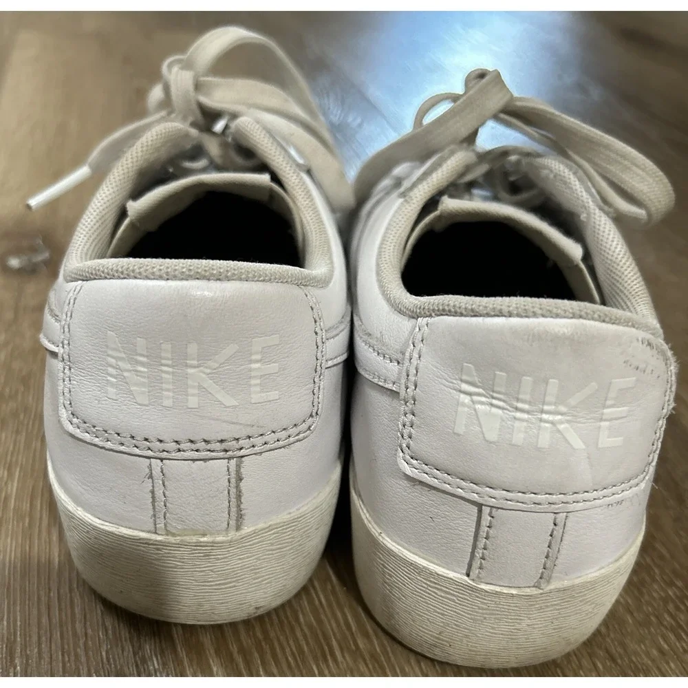 Nike Blazer Low Shoes - Women's Size 7.5 - White Leather - Casual Sneakers AV937